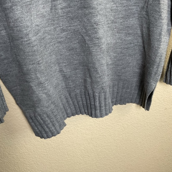 French‎ Connection Womens Small Oversized Knit Long sleeve V-Neck Sweater Gray - Picture 3 of 5